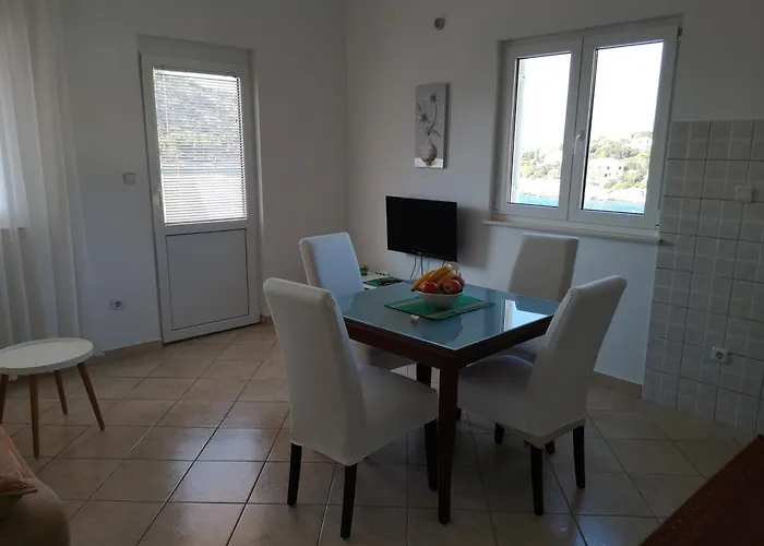 By The Sea Razanj, - 2970 شقة روغوزنيكا